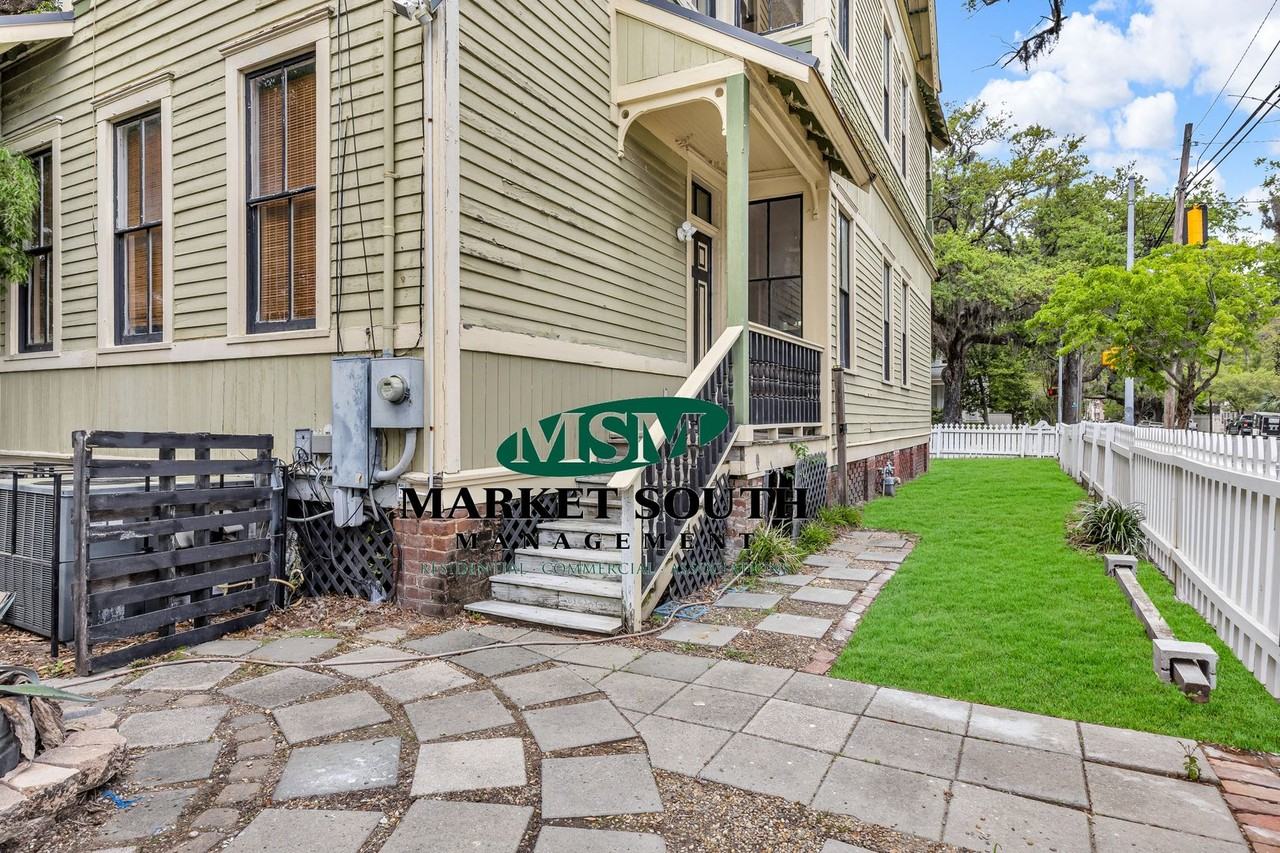 37 W 201 - Photo 4 of 50