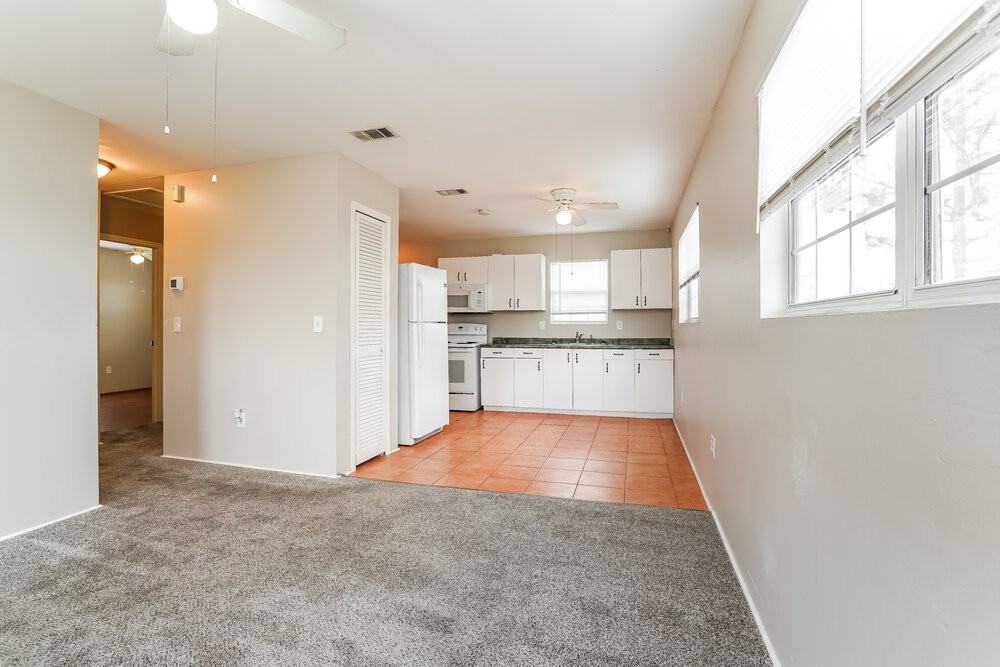 5407 3rd St W - Photo 4 of 16