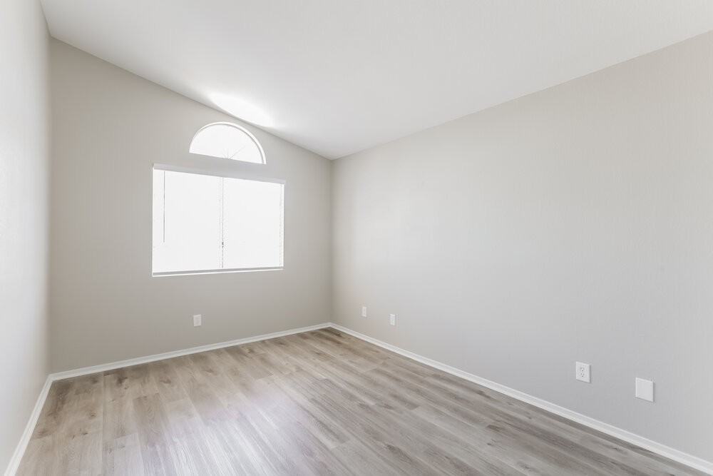 7113 Junction Village Ave - Photo 4 of 16