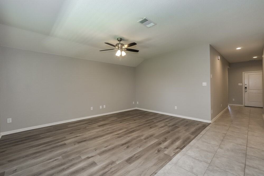 10234 Fort Brown Trl - Photo 6 of 16