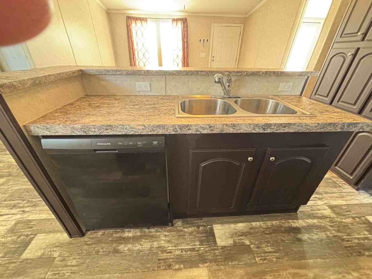 3910 W 25th St - Photo 5 of 14