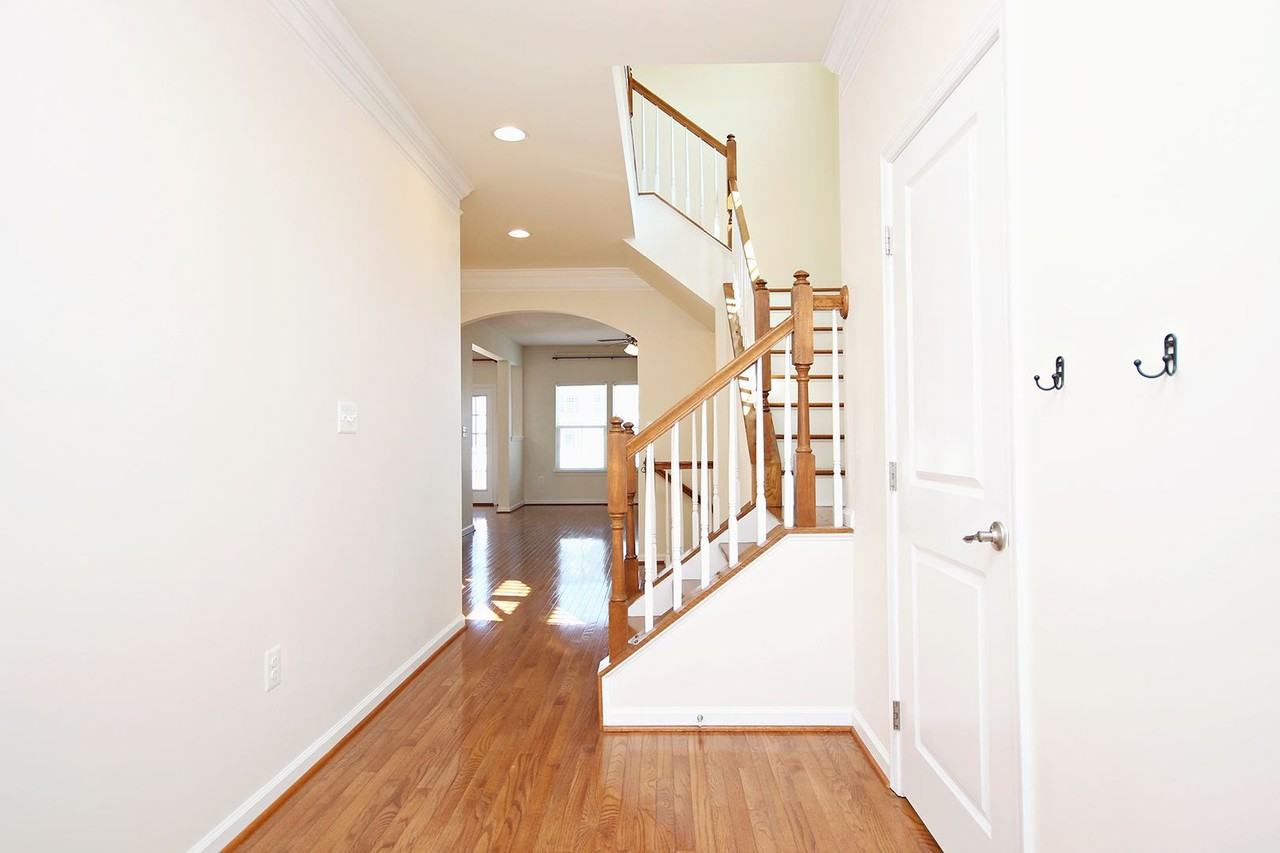 2320 Jersey Pine Rdg - Photo 4 of 32