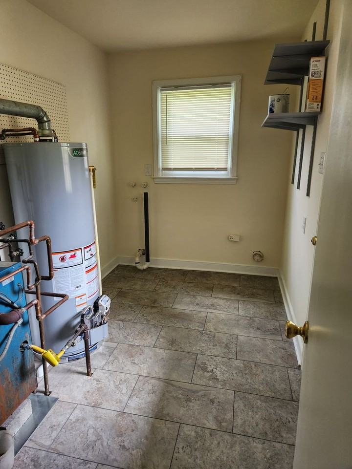 2303 Druid Dr - Photo 5 of 8