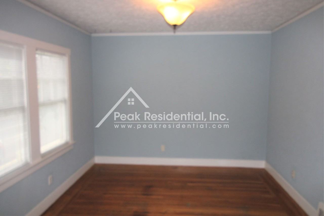 1156 Santa Barbara Ct - Photo 4 of 21