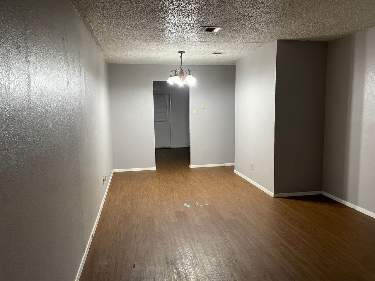 3202 Fadal Ave - Photo 3 of 10