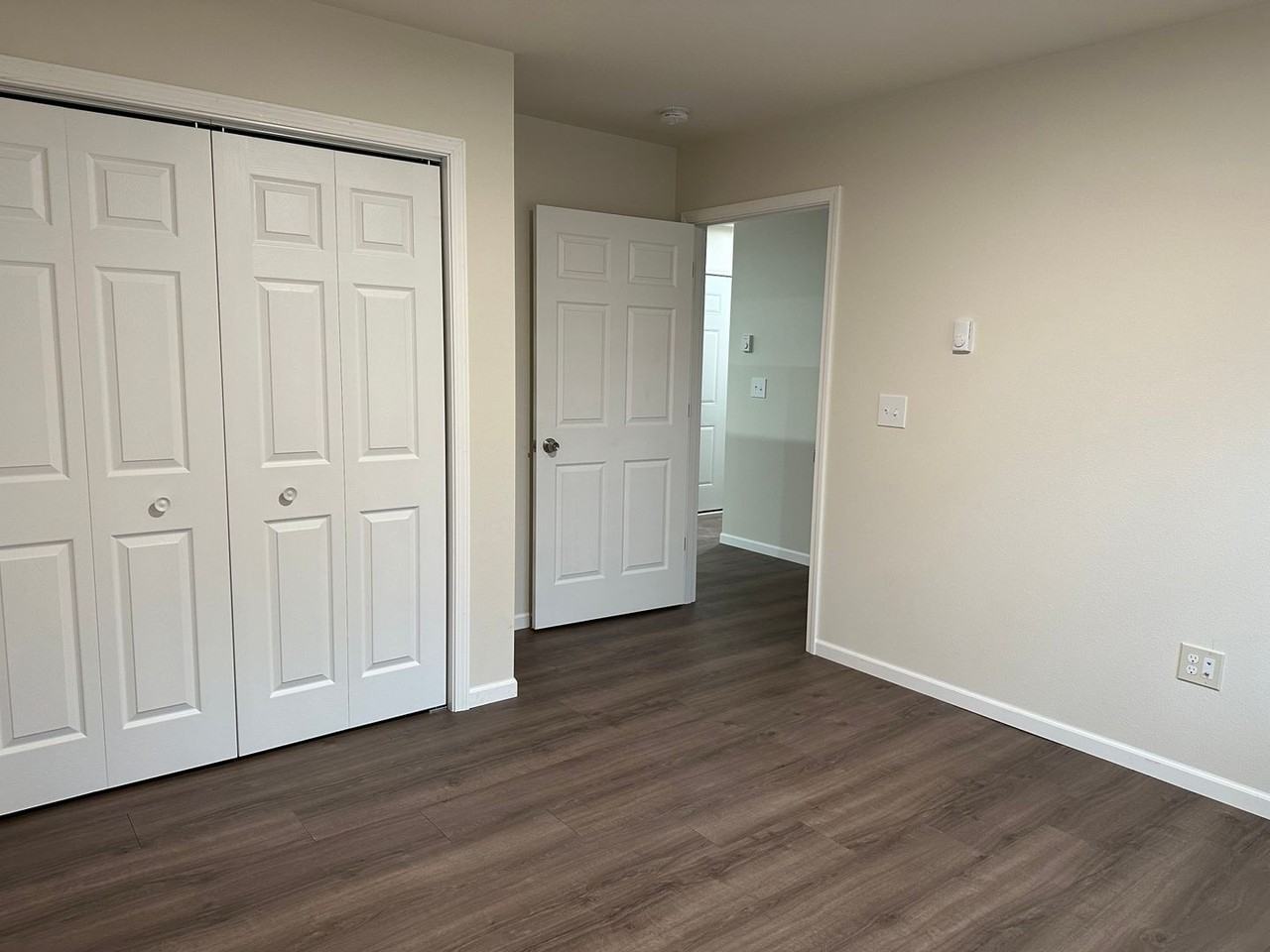 1613 3rd St N - Photo 2 of 5