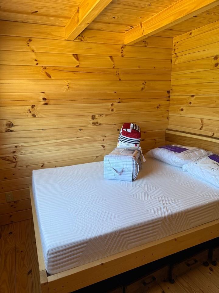 2566 Downings Creek Rd - Photo 6 of 14