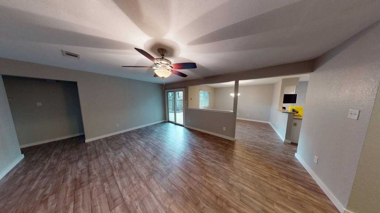 13128 Mill Stone Dr - Photo 4 of 24