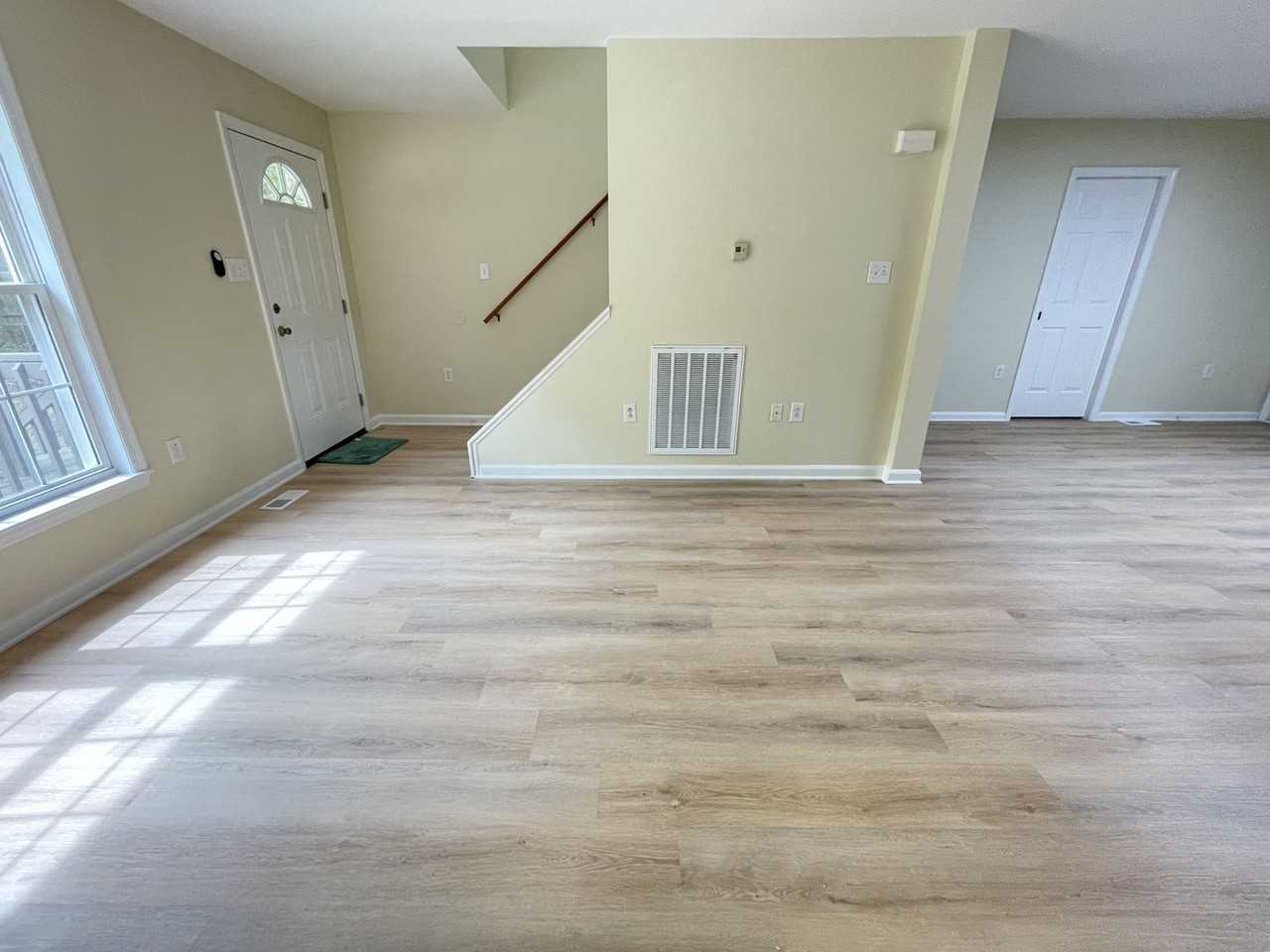907 N Greensboro St Apt B - Photo 6 of 50