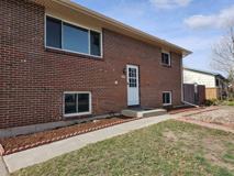 905 New Bedford Dr - Photo 1 of 1