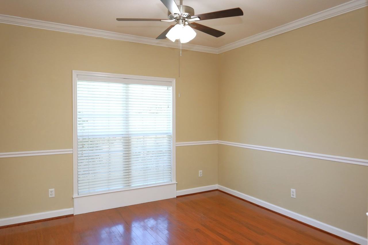 4026 Applecross Rd - Photo 2 of 16