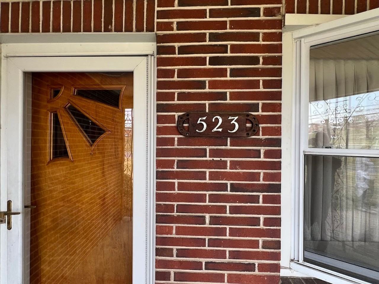 523 W State St - Photo 2 of 25