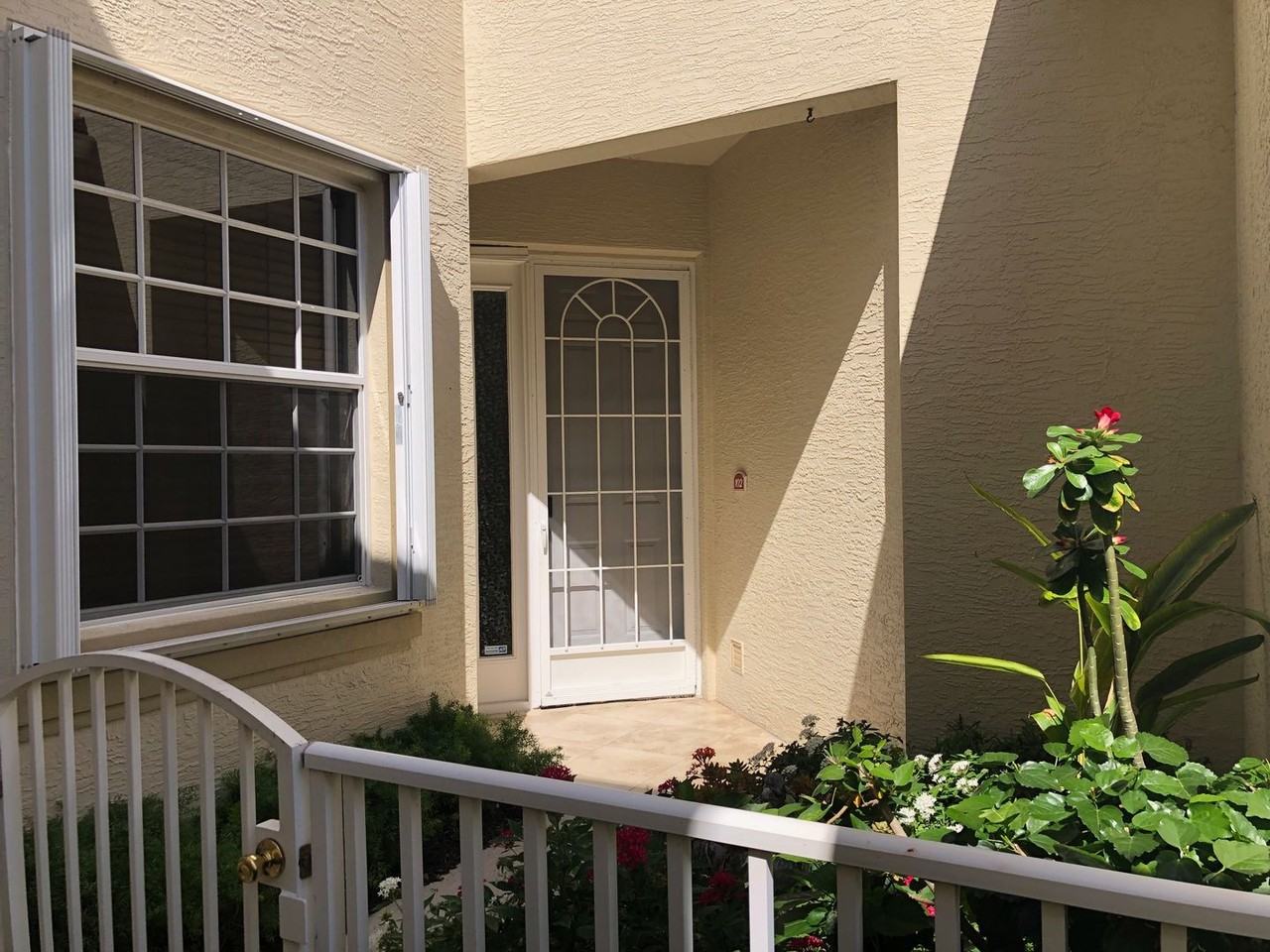 5110 W Hyde Park Ct - Photo 3 of 50