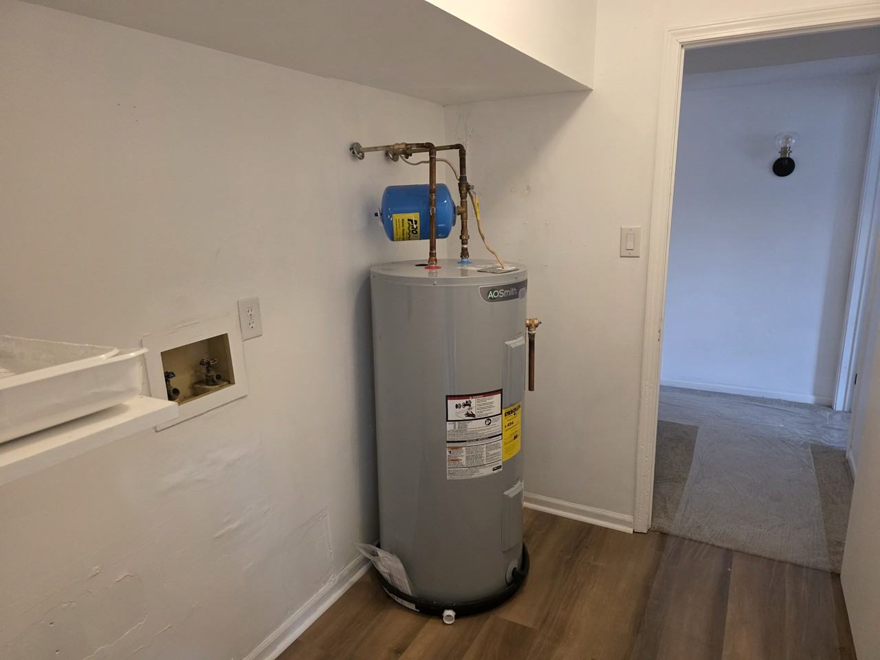 229 Spring House Ln #NA - Photo 3 of 8