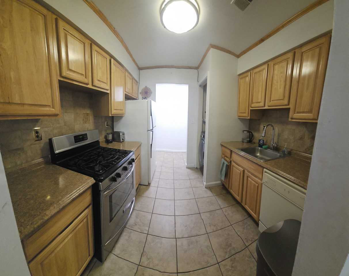 321 Kennedy Dr #301 - Photo 6 of 6