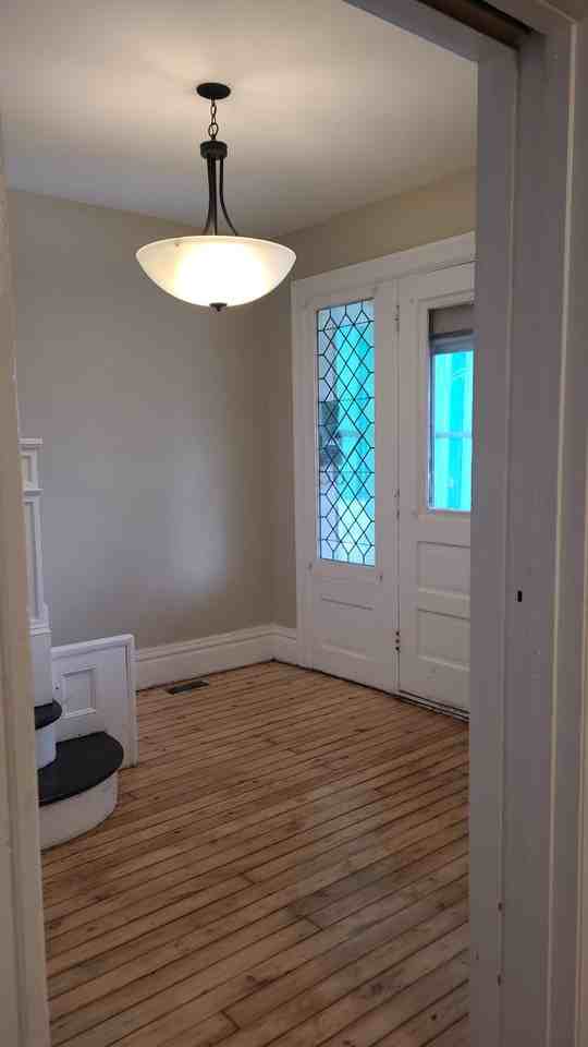 1036 Welfer St #NA - Photo 3 of 15