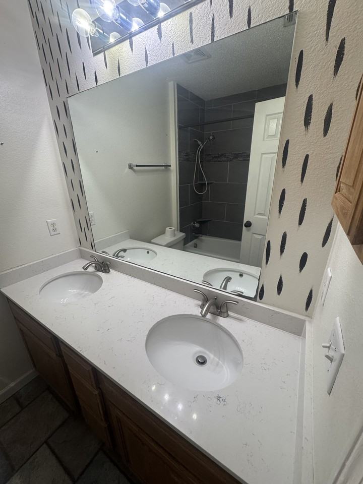 1604 Parkview Pl #NA - Photo 4 of 4
