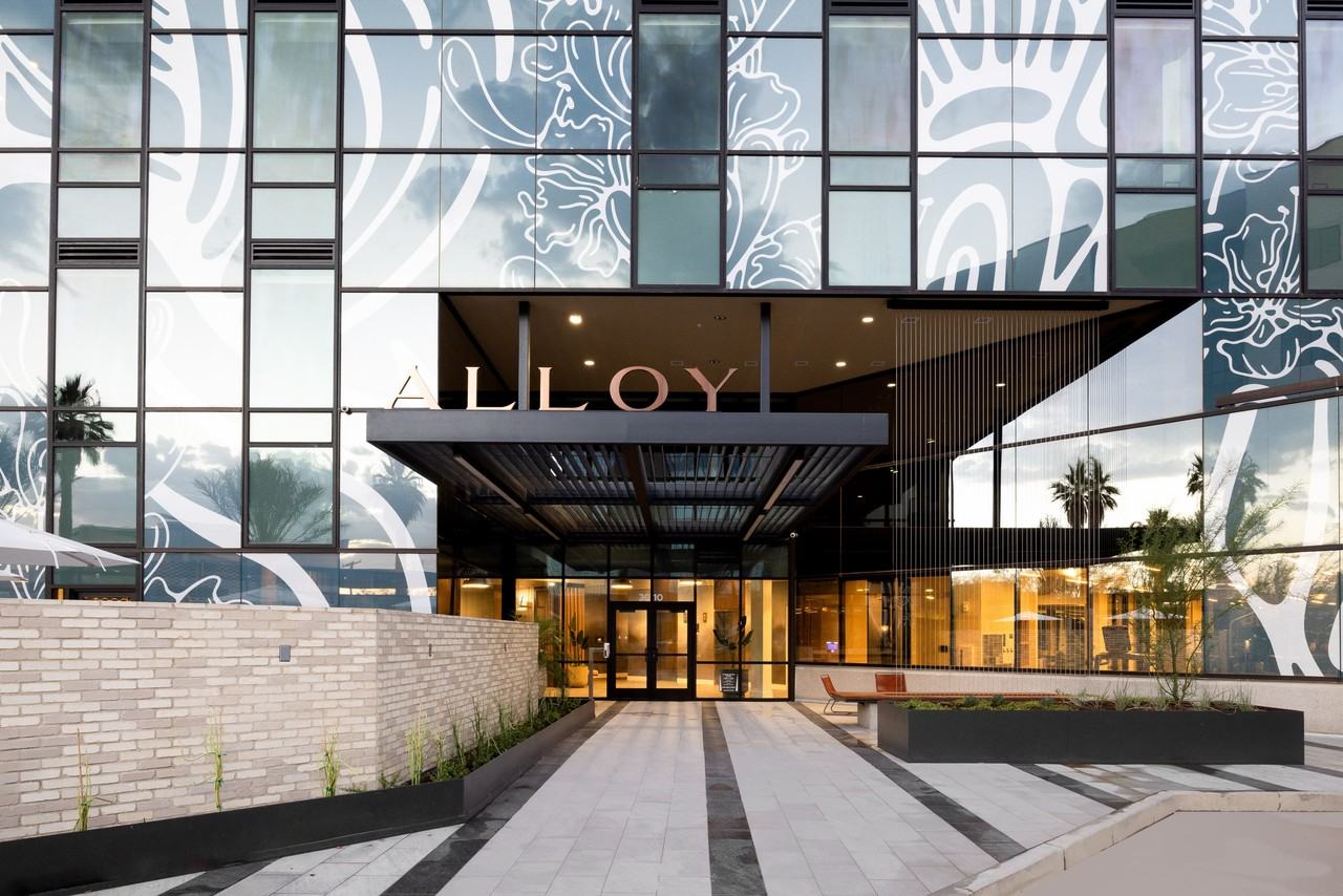 Alloy Midtown - Photo 2 of 50