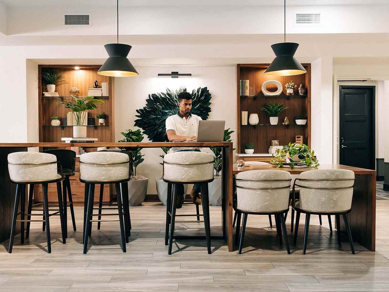 Sentral Old Town - Photo 6 of 34