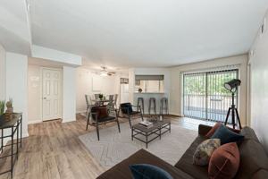 featured image of 2104 E Anderson Ln
