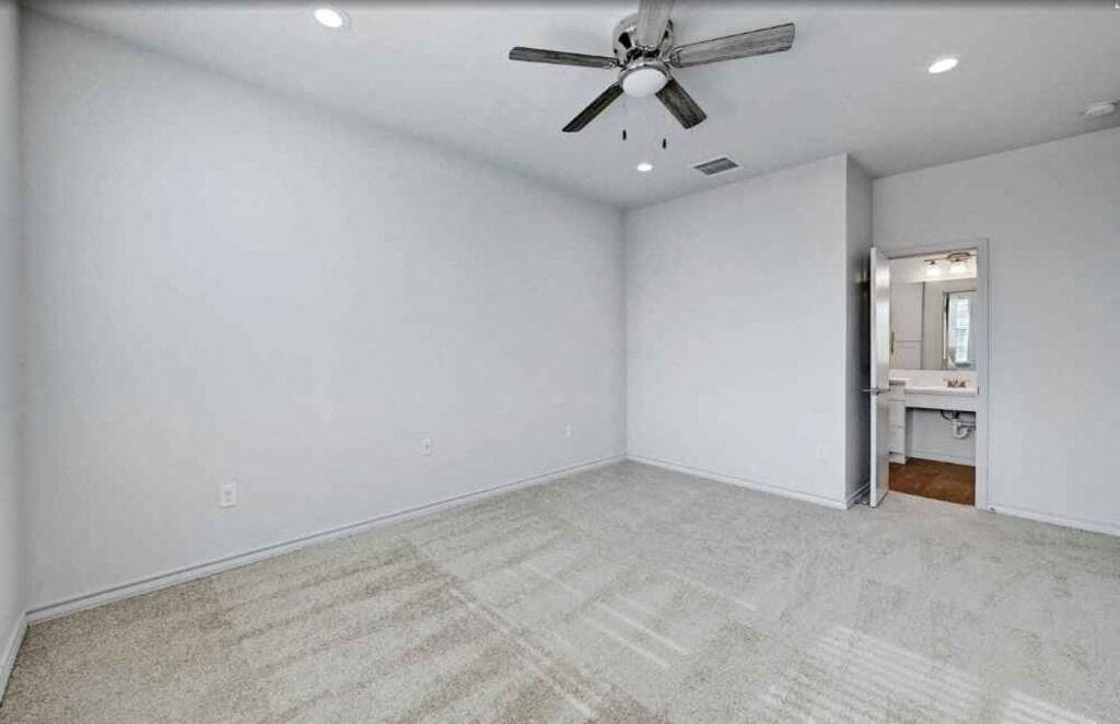 Towne Oaks - Photo 6 of 12