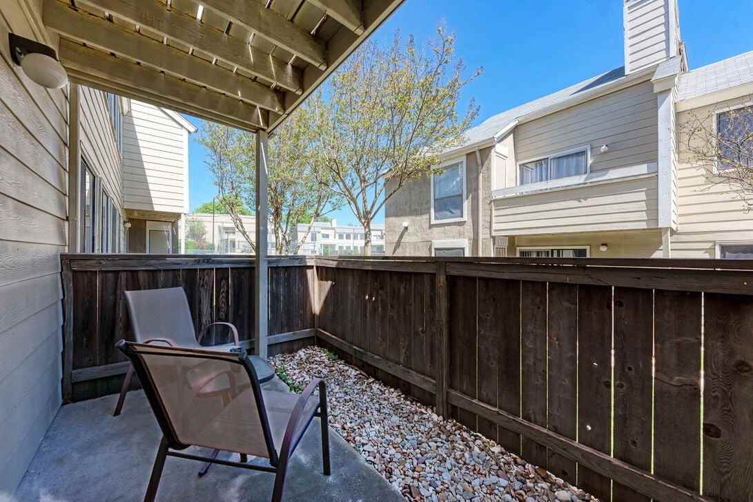 Villas of La Costa - Photo 6 of 22