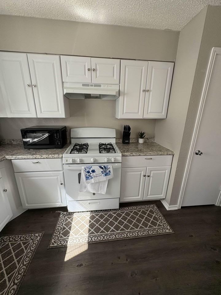 Stone Lake Dr - Photo 6 of 16