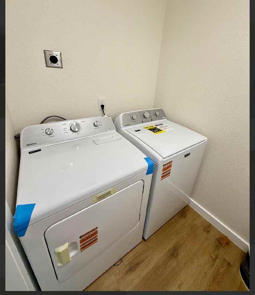 Brook Crest Rd - Photo 7 of 9