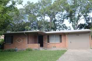 11015 Visalia Dr - Photo 1 of 1