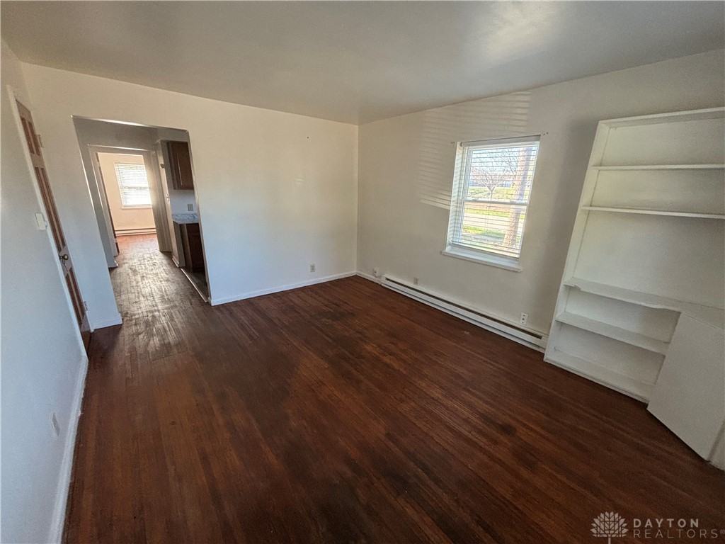 1588 Glenbeck Ave ##A - Photo 3 of 8