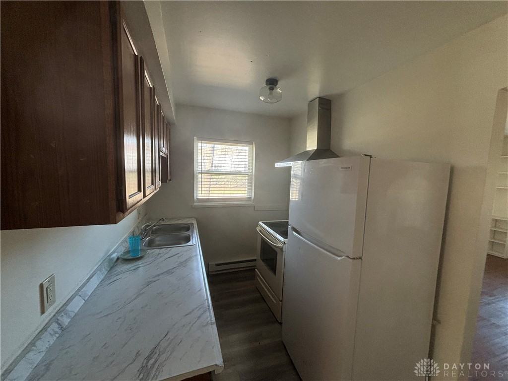 1588 Glenbeck Ave ##A - Photo 6 of 8