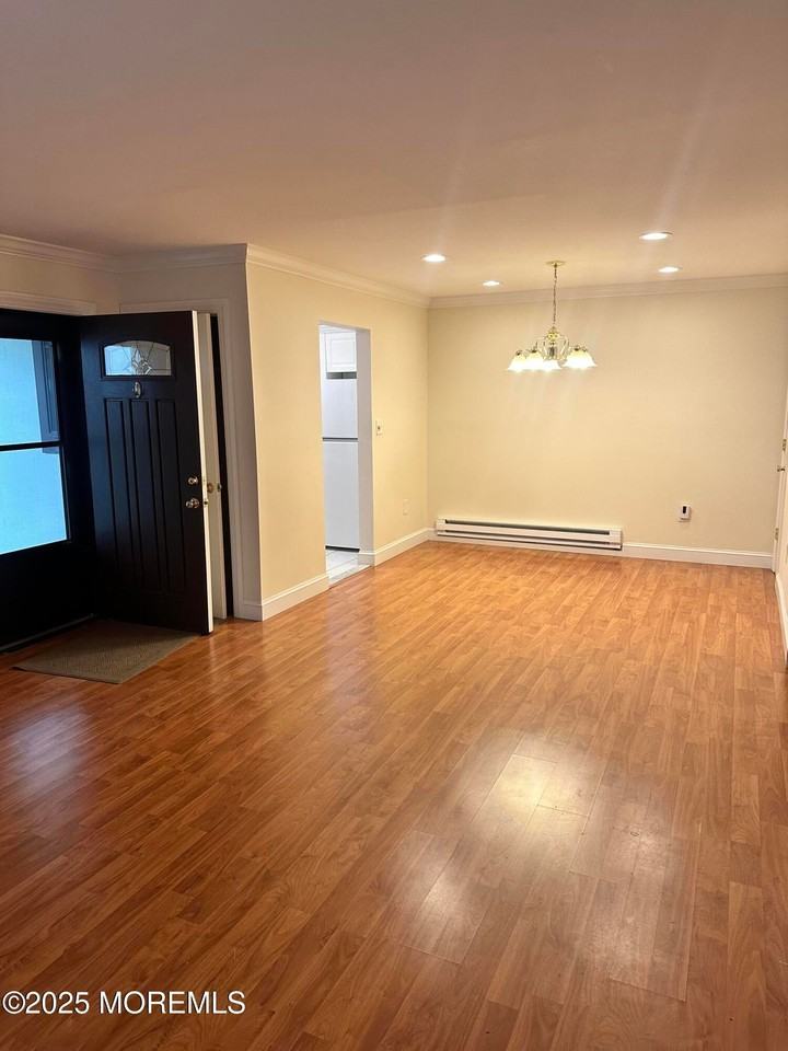 153 Cross Slope Ct - Photo 3 of 17