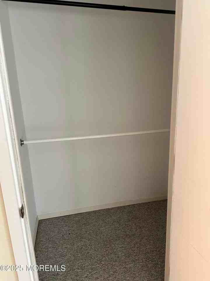 153 Cross Slope Ct - Photo 6 of 17