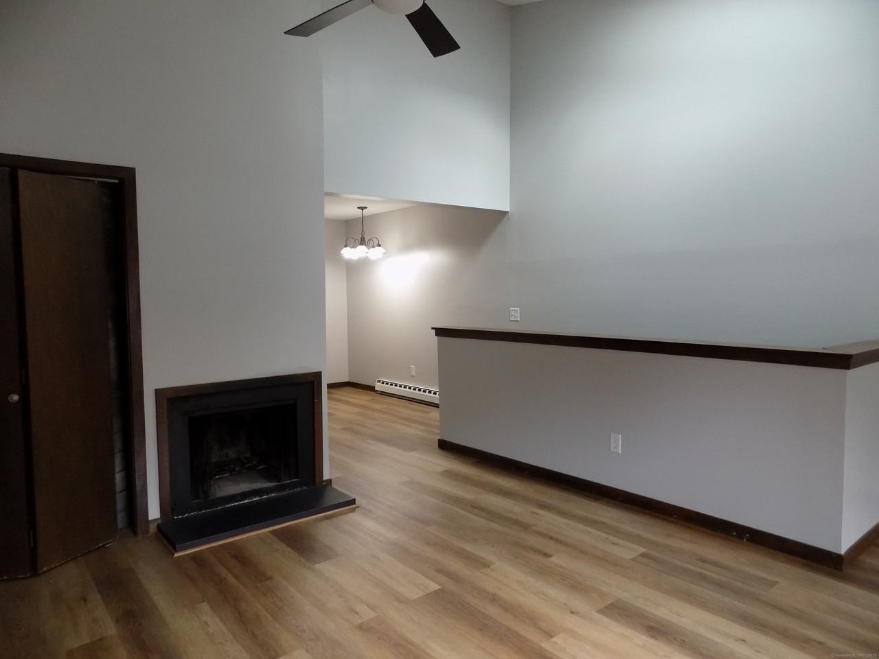 279 Redstone Hill Road - Photo 4 of 15