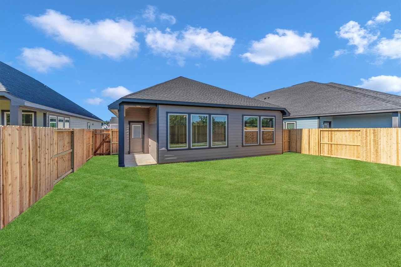 16918 Solomons Plume Ln - Photo 7 of 35