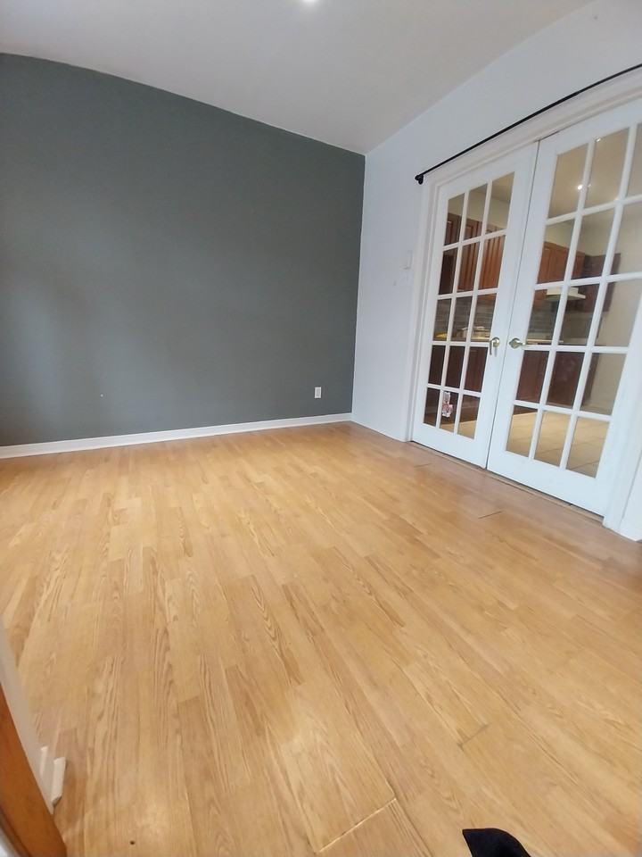 5764 Av De Lorimier #5764 - Photo 2 of 11