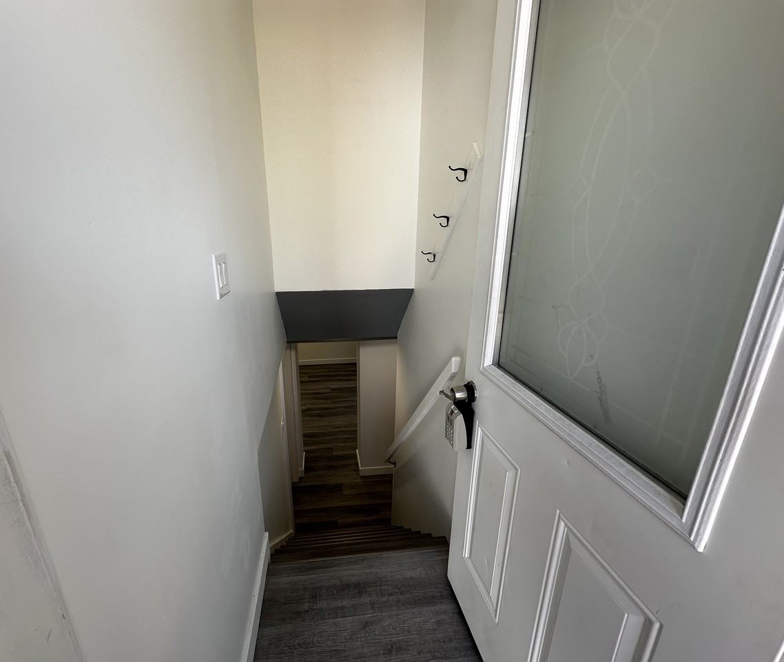 151 Patricia Avenue - Photo 3 of 19