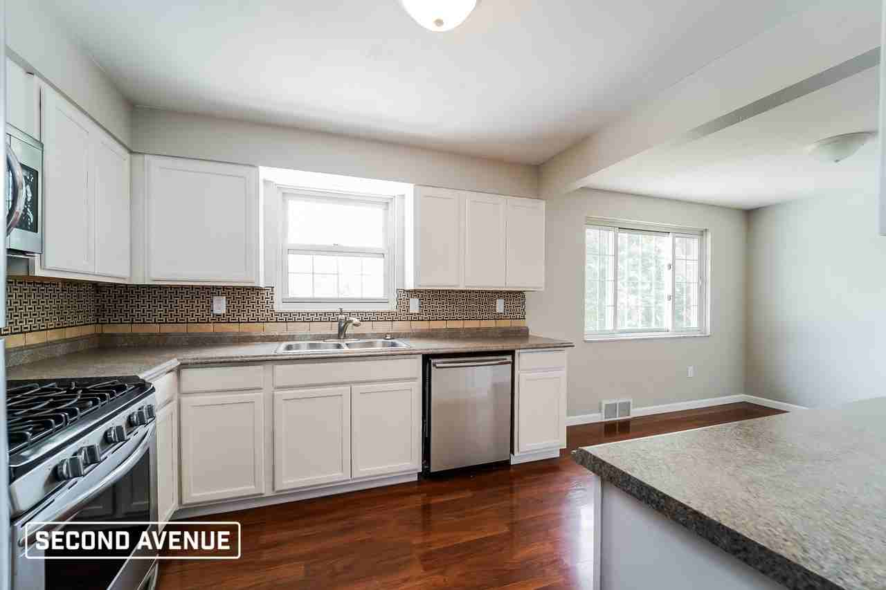 149 Crandon Cir - Photo 7 of 26