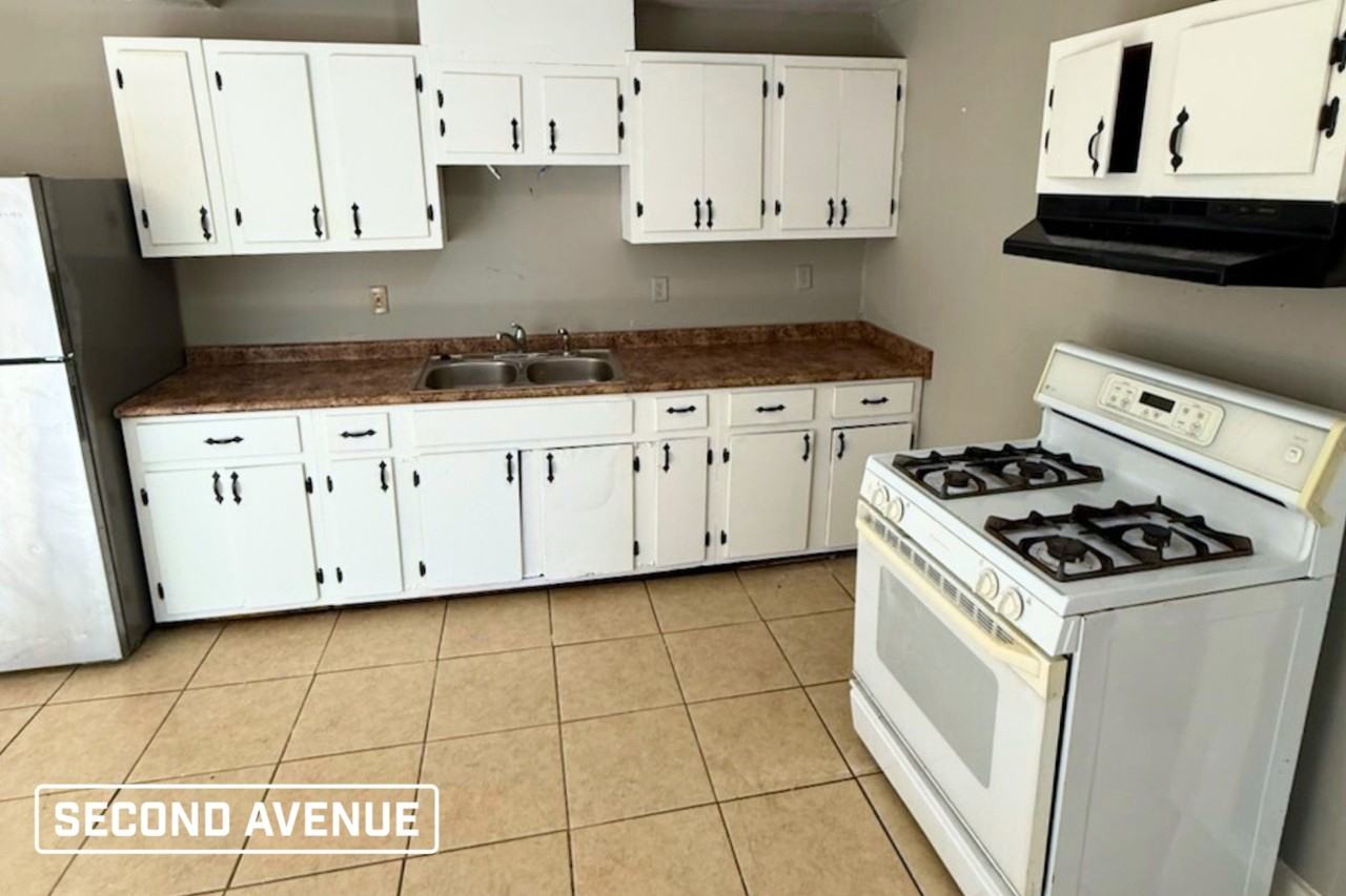 3030 Mccool Ave - Photo 3 of 9