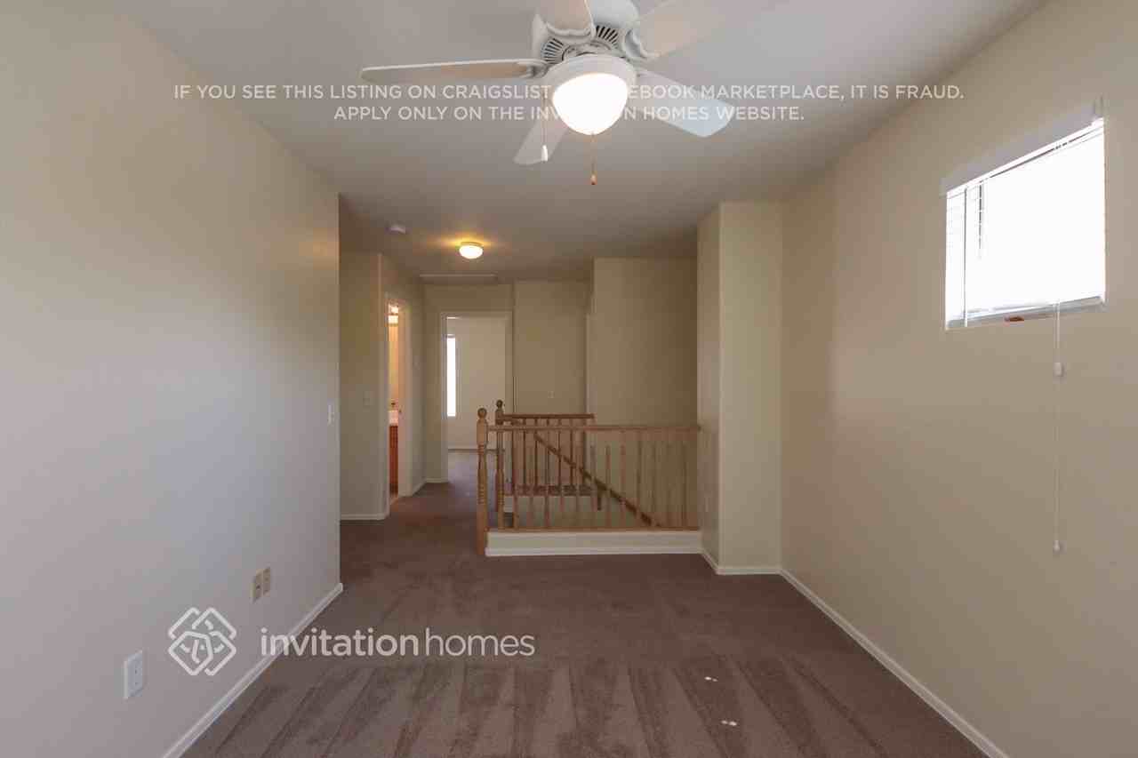 4170 E Betsy Ln - Photo 4 of 16