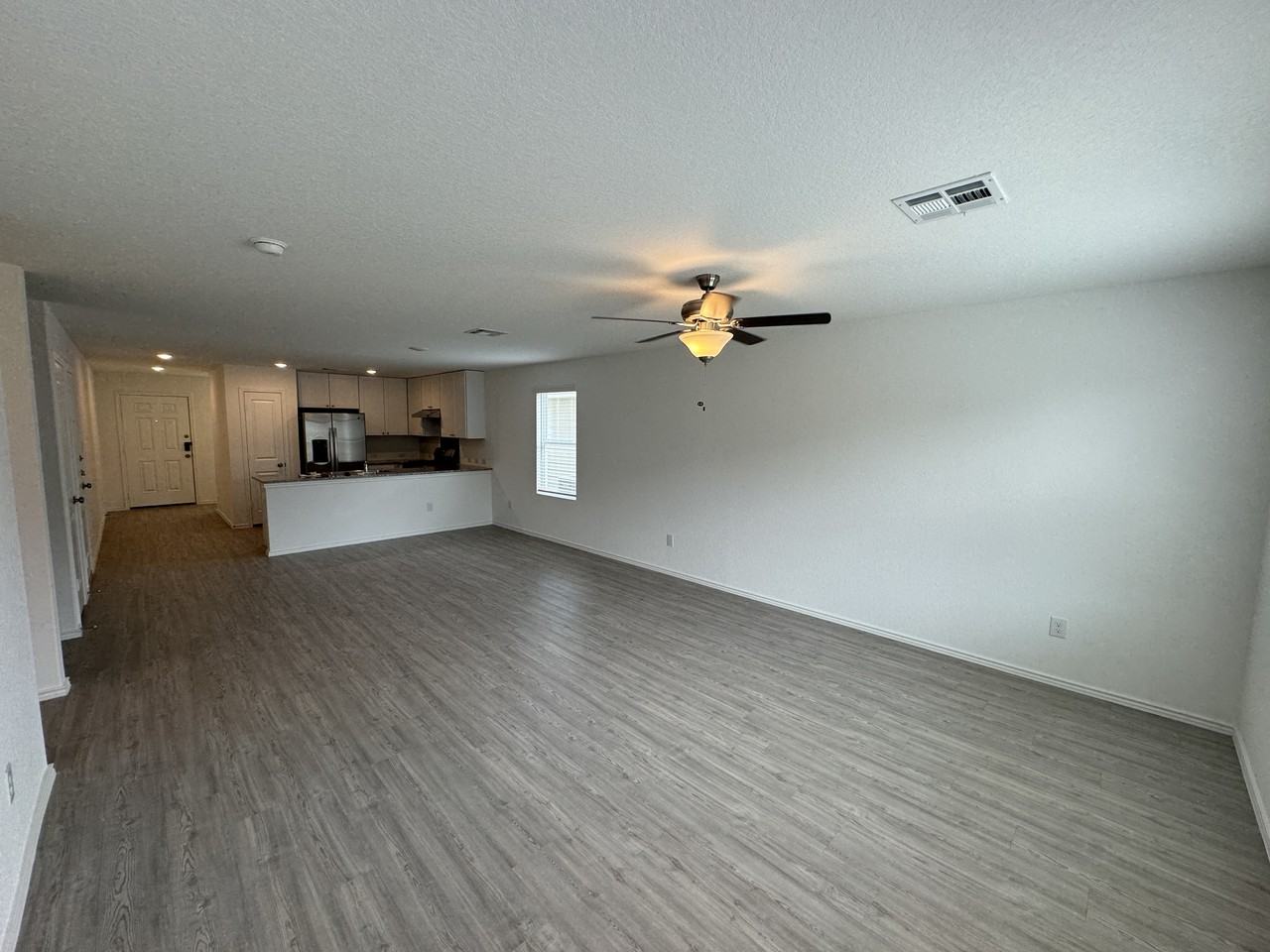 727 Barbarosa Road 4x - Photo 2 of 24