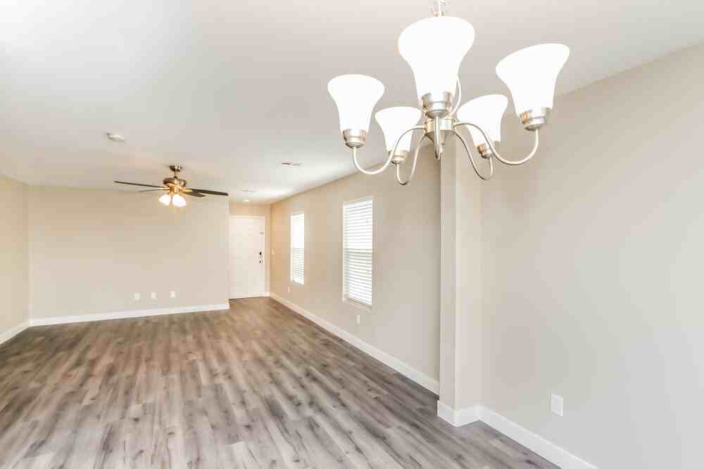 3038 Cantabria Ct - Photo 7 of 17