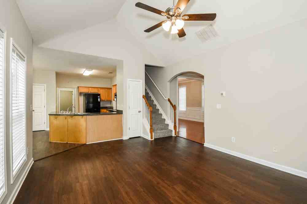3009 Merrion Park Ln - Photo 6 of 18