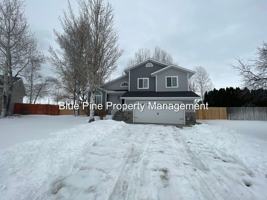 featured image of 1455 Fox Ct