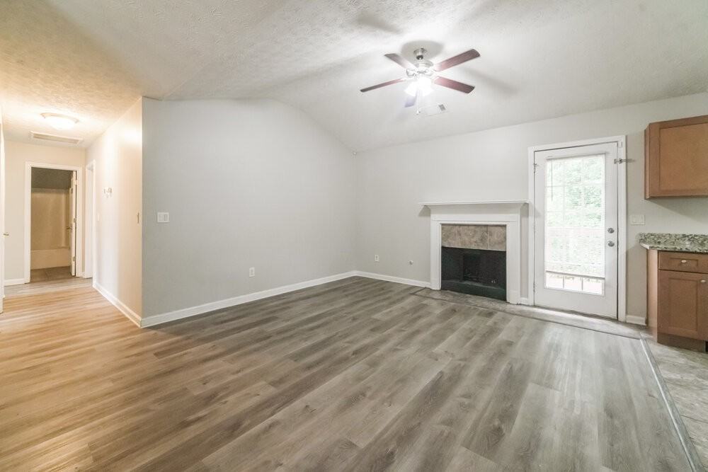 11469 Vinea Way - Photo 5 of 17