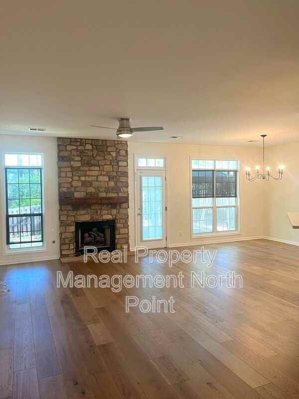 155 Weatherstone Dr - Photo 3 of 39