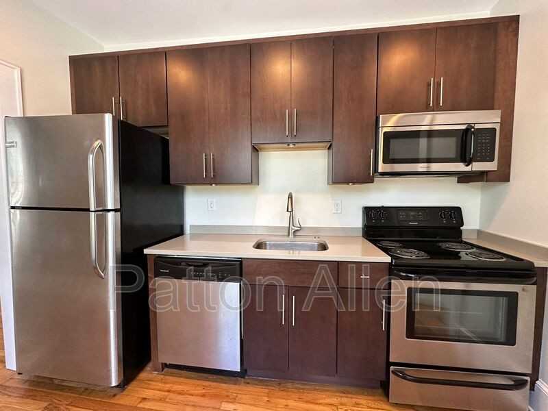 444 Haywood Rd #205 - Photo 3 of 16