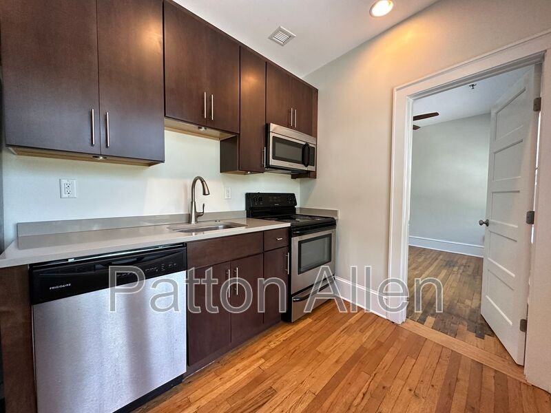 444 Haywood Rd #205 - Photo 4 of 16