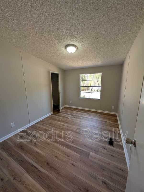 636 Deerview Dr - Photo 6 of 39
