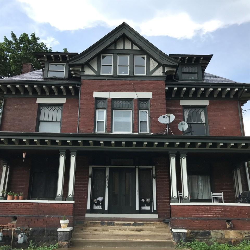 Monitor 6373 - Photo 3 of 28